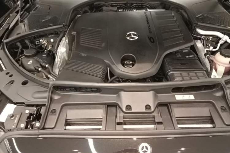 Used Mercedes-Benz S-Class 2022 S 400 L Business Model Engine Bay