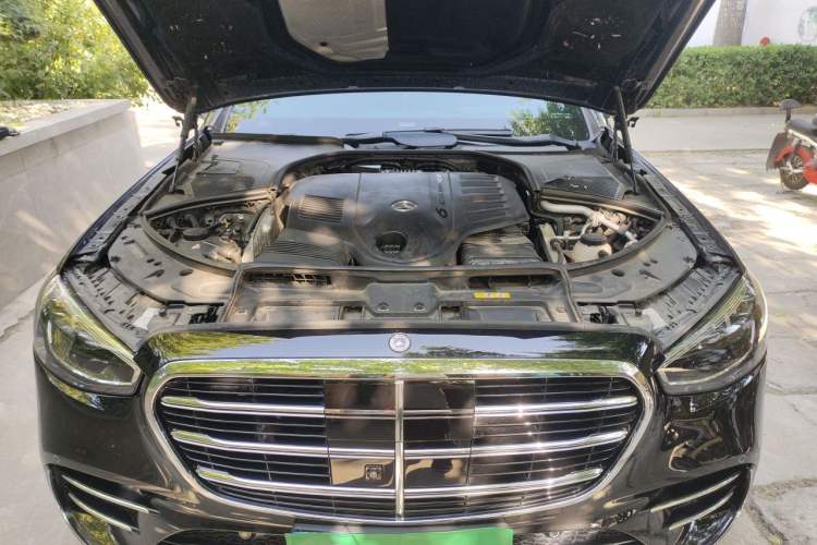 Used Mercedes-Benz S-Class 2022 Refresh S 450 L 4MATIC Engine Bay