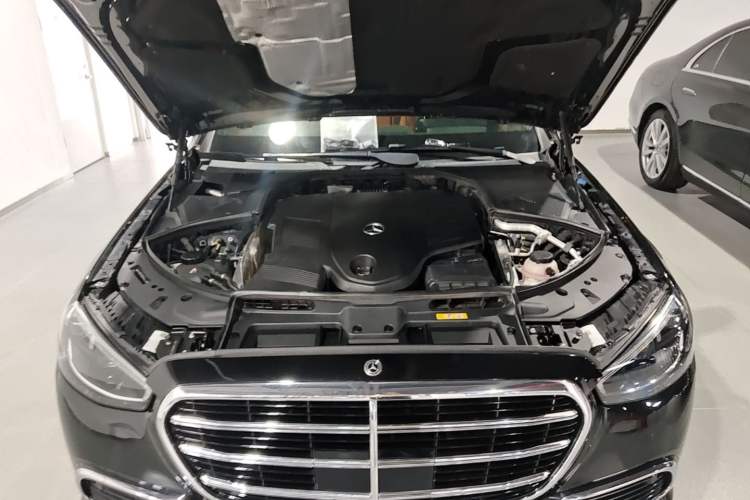 Used Mercedes-Benz S-Class 2022 S 400 L Business Model Engine Bay