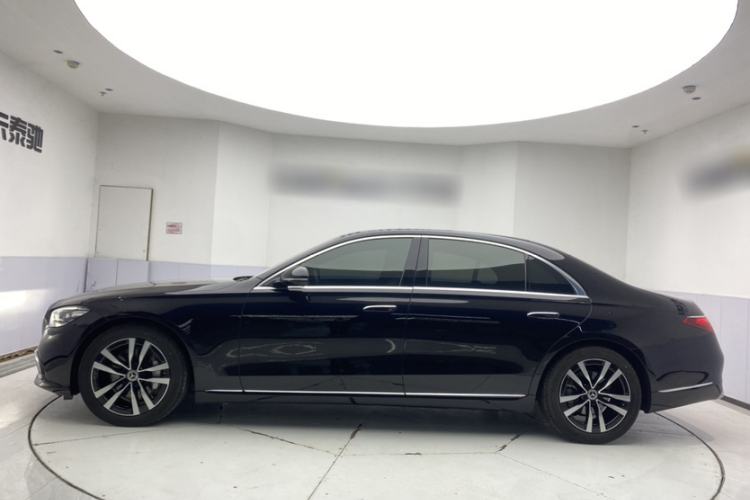 Used Mercedes-Benz S-Class 2022 Revised S 400 L Luxury Edition Exterior 3