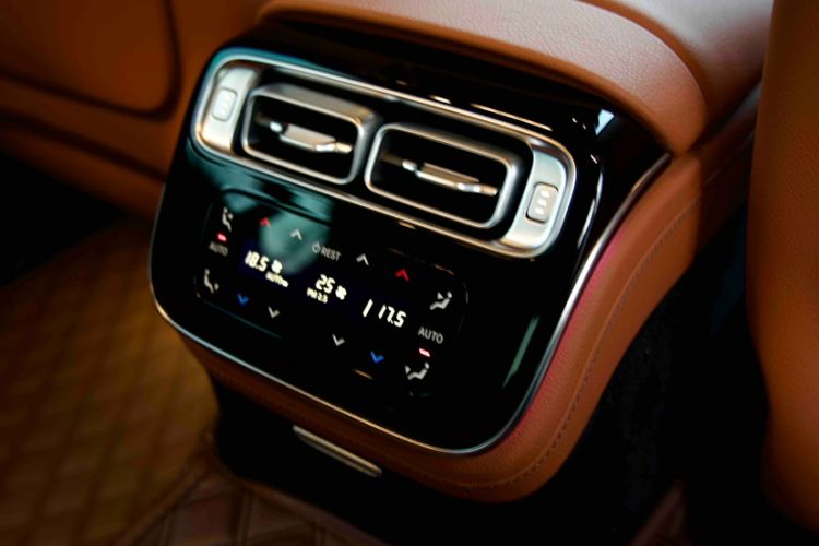 Used Mercedes-Benz S-Class 2022 S 450 L 4MATIC Exterior 3
