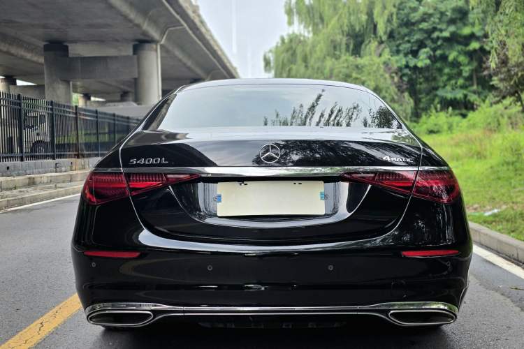 Used Mercedes-Benz S-Class 2022 Revised S 400 L Luxury Edition Exterior 4