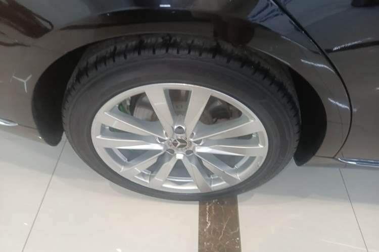 Used Mercedes-Benz S-Class 2022 S 400 L Business Model Exterior 5