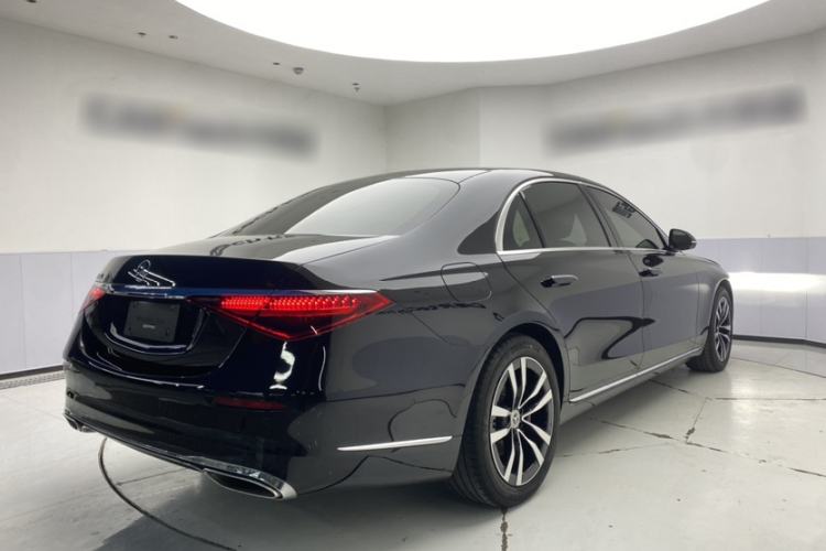 Used Mercedes-Benz S-Class 2022 Revised S 400 L Luxury Edition Exterior 5