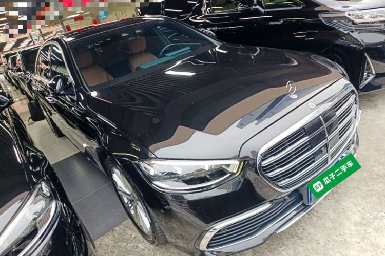 Used Mercedes-Benz S-Class 2022 Restyled S 450 L Front Right 45 Deg