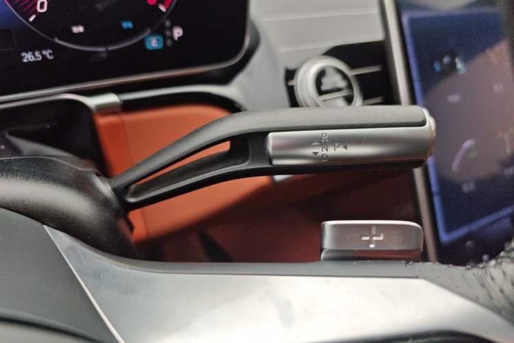Used Mercedes-Benz S-Class 2022 Refresh S 450 L 4MATIC Gear Lever