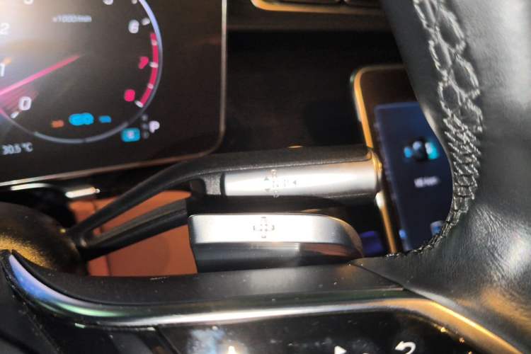 Used Mercedes-Benz S-Class 2022 S 400 L Luxury Model Gear Lever