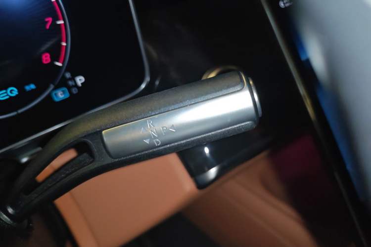 Used Mercedes-Benz S-Class 2022 S 400 L Luxury Model Gear Lever