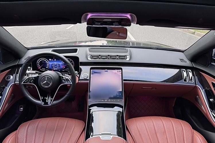 Used Mercedes-Benz S-Class 2022 S 400 L Luxury Model Interior 1