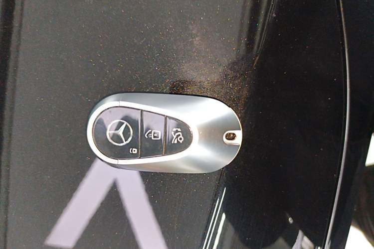 Used Mercedes-Benz S-Class 2022 S 400 L Business Model Interior 1