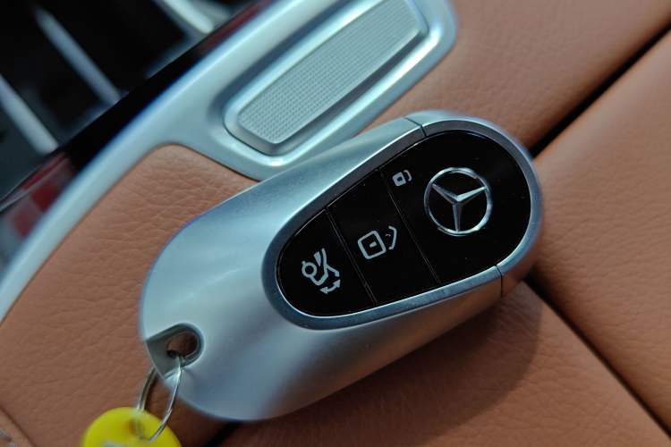 Used Mercedes-Benz S-Class 2022 S 400 L Business Model Interior 1