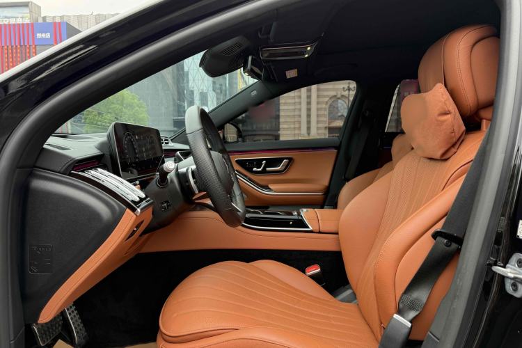 Used Mercedes-Benz S-Class 2022 S 450 L 4MATIC Interior 1