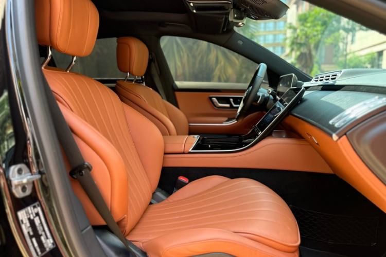 Used Mercedes-Benz S-Class 2022 S 400 L Business Model Interior 11