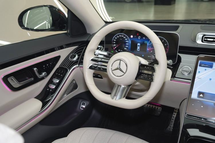 Used Mercedes-Benz S-Class 2022 Refresh S 450 L 4MATIC Interior 2