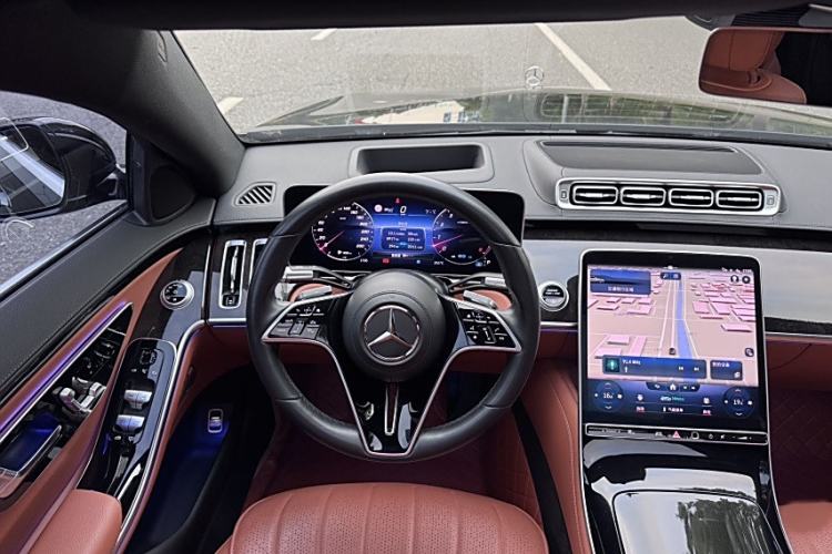 Used Mercedes-Benz S-Class 2022 S 400 L Luxury Model Interior 2