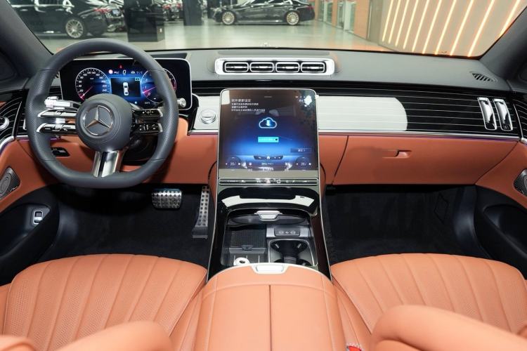 Used Mercedes-Benz S-Class 2022 Refresh S 450 L 4MATIC Interior 2