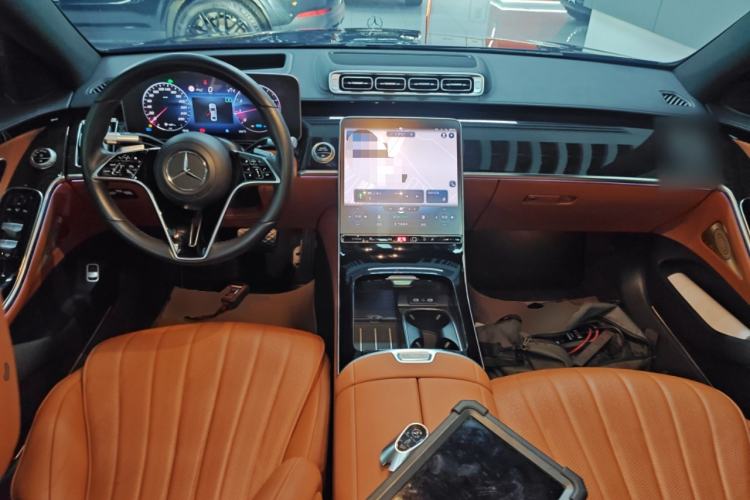 Used Mercedes-Benz S-Class 2022 S 400 L Luxury Model Interior 2