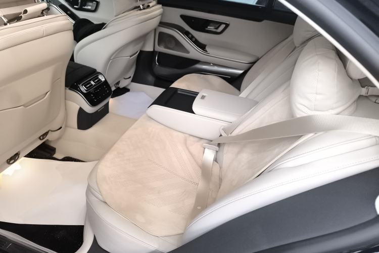 Used Mercedes-Benz S-Class 2022 Revised S 400 L Business Version Interior 4
