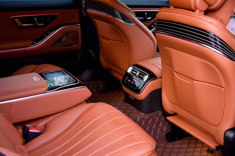 Used Mercedes-Benz S-Class 2022 S 450 L 4MATIC Interior 5