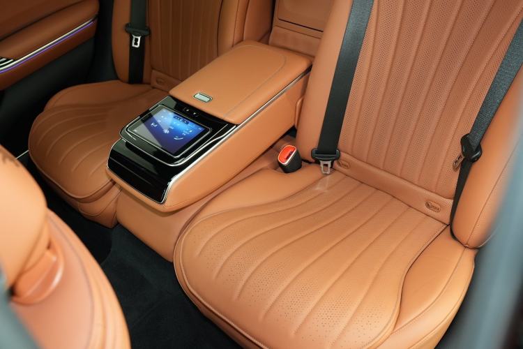 Used Mercedes-Benz S-Class 2022 Refresh S 450 L 4MATIC Interior 7