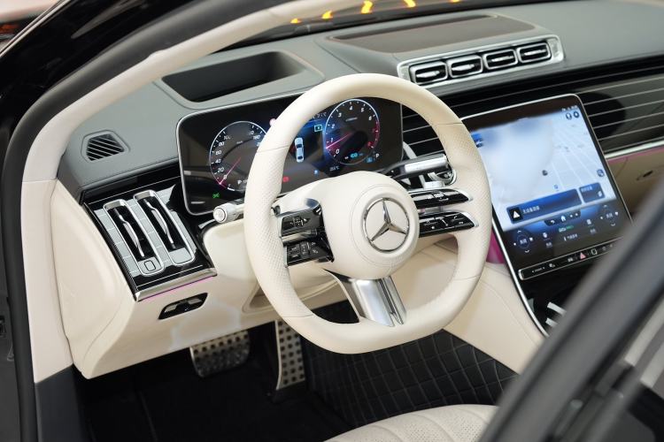Used Mercedes-Benz S-Class 2022 Refresh S 450 L 4MATIC Interior 8
