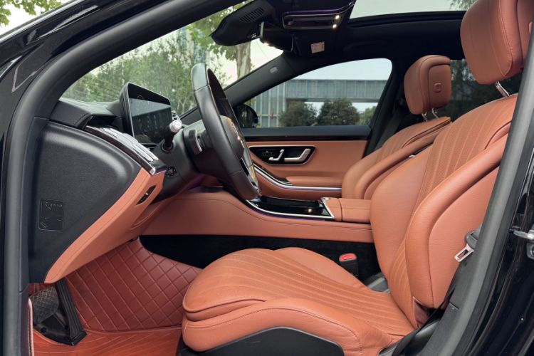 Used Mercedes-Benz S-Class 2022 S 400 L Luxury Model Interior 9