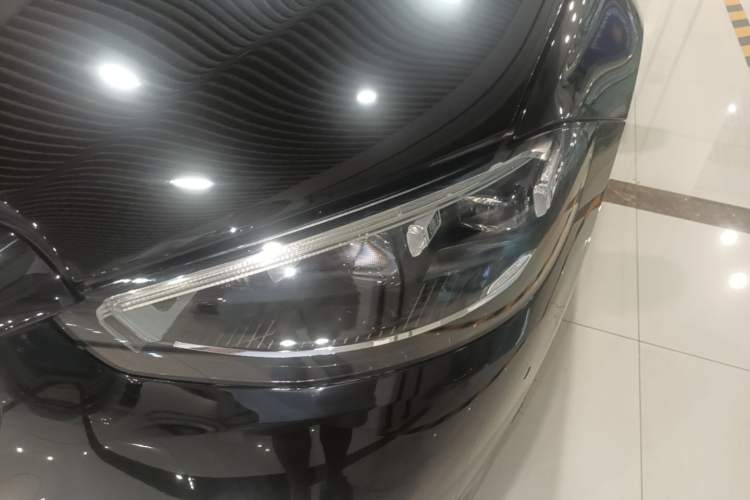 Used Mercedes-Benz S-Class 2022 S 400 L Business Model Left Front Headlight