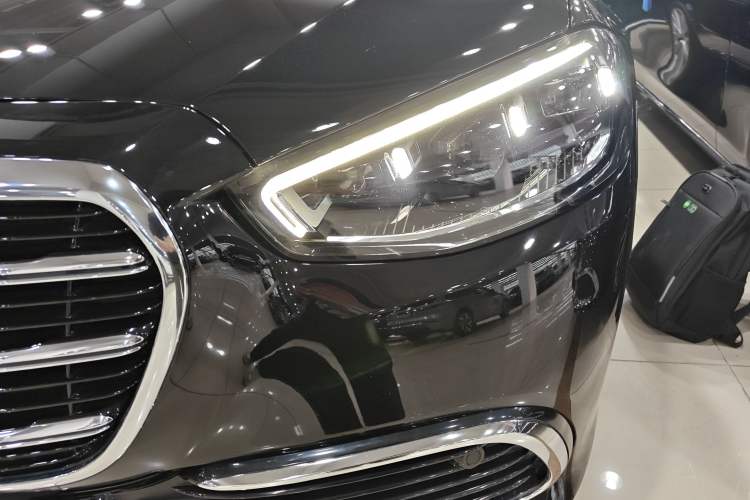 Used Mercedes-Benz S-Class 2022 Revised S 400 L Business Version Left Front Headlight