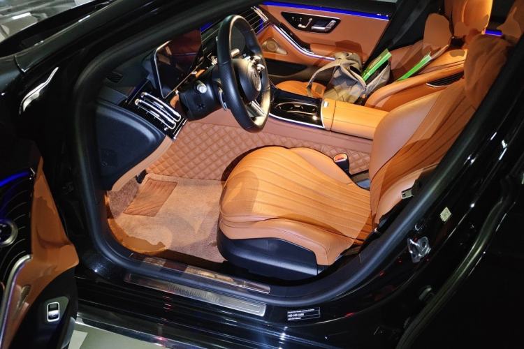 Used Mercedes-Benz S-Class 2022 S 450 L 4MATIC Left Front Seat