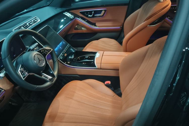 Used Mercedes-Benz S-Class 2022 Revised S 400 L Luxury Edition Left Front Seat