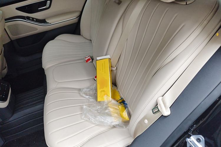 Used Mercedes-Benz S-Class 2022 Revised S 400 L Business Version Left Rear Seat