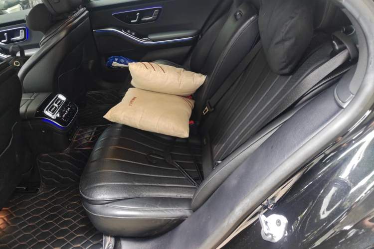 Used Mercedes-Benz S-Class 2022 S 400 L Business Model Left Rear Seat