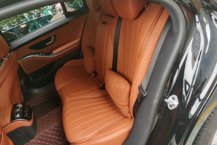 Used Mercedes-Benz S-Class 2022 S 400 L Business Model Left Rear Seat