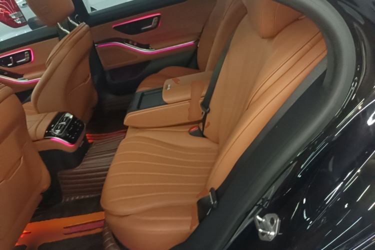 Used Mercedes-Benz S-Class 2022 Revised S 400 L Business Version Left Rear Seat