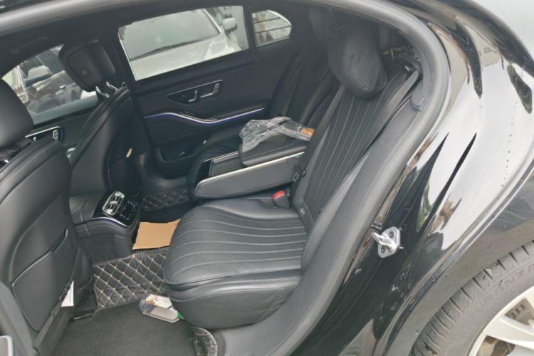 Used Mercedes-Benz S-Class 2022 S 400 L Business Model Left Rear Seat
