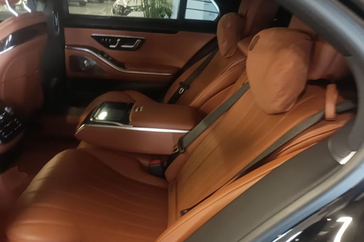 Used Mercedes-Benz S-Class 2022 Restyled S 450 L Left Rear Seat
