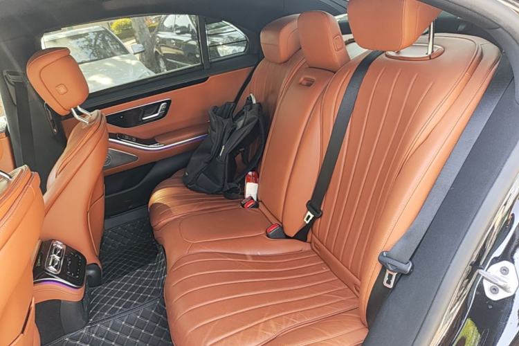 Used Mercedes-Benz S-Class 2022 Revised S 400 L Business Version Left Rear Seat