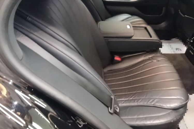 Used Mercedes-Benz S-Class 2022 S 400 L Business Model Left Rear Seat