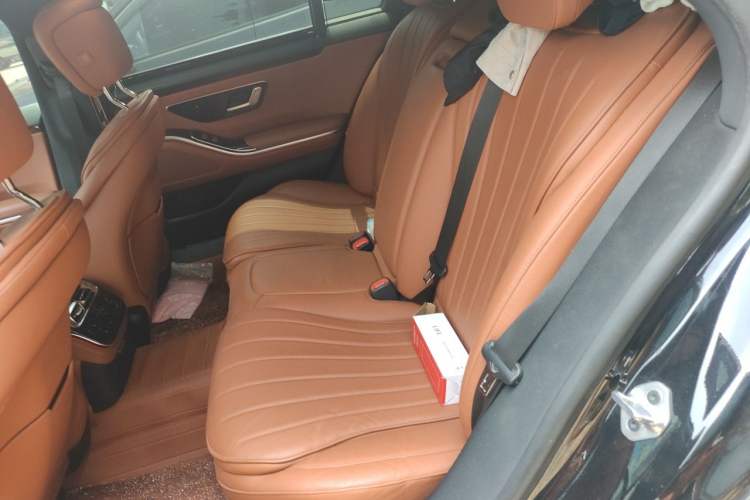 Used Mercedes-Benz S-Class 2022 Revised S 400 L Business Version Left Rear Seat