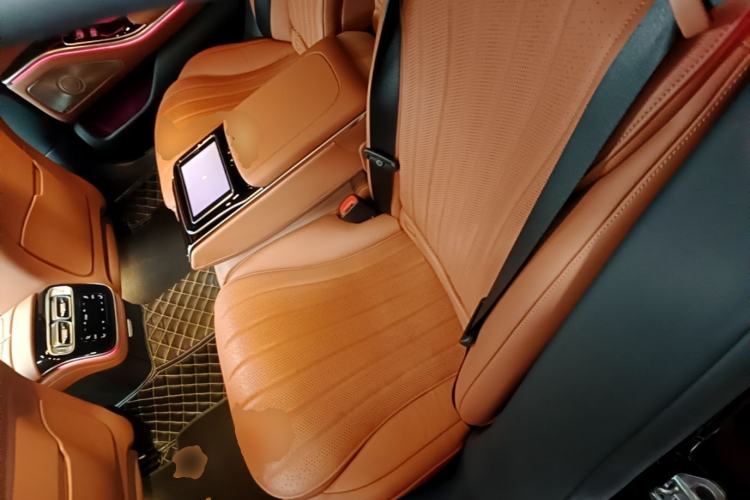 Used Mercedes-Benz S-Class 2022 Restyled S 450 L Left Rear Seat