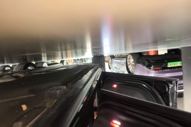 Used Mercedes-Benz S-Class 2022 S 400 L Business Model Left Side Sill
