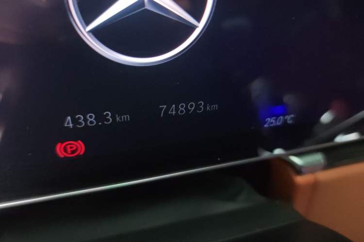 Used Mercedes-Benz S-Class 2022 Revised S 400 L Luxury Edition Odometer Close Up