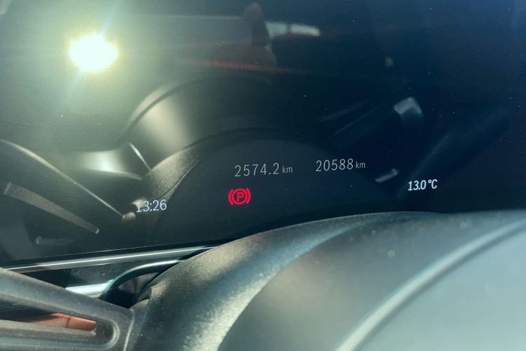 Used Mercedes-Benz S-Class 2022 Refresh S 450 L 4MATIC Odometer Close Up