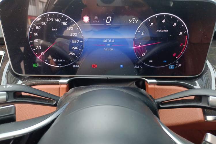Used Mercedes-Benz S-Class 2022 S 400 L Luxury Model Odometer Close Up