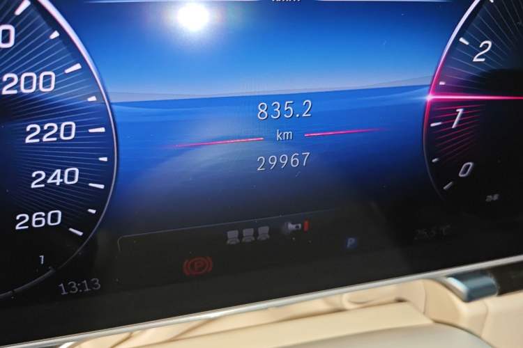 Used Mercedes-Benz S-Class 2022 Revised S 400 L Luxury Edition Odometer Close Up