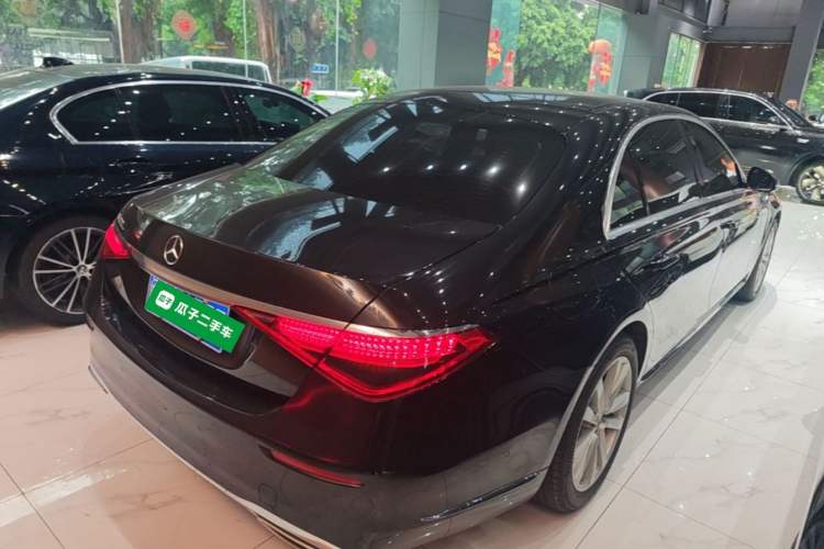 Used Mercedes-Benz S-Class 2022 Revised S 400 L Business Version Rear Right 45 Deg