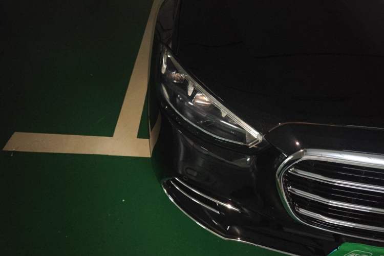 Used Mercedes-Benz S-Class 2022 Refresh S 450 L 4MATIC Right Front Headlight
