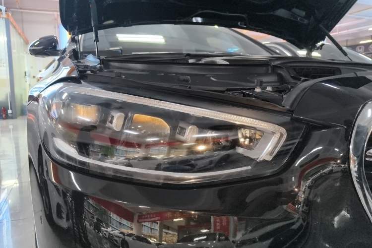 Used Mercedes-Benz S-Class 2022 Restyled S 450 L Right Front Headlight