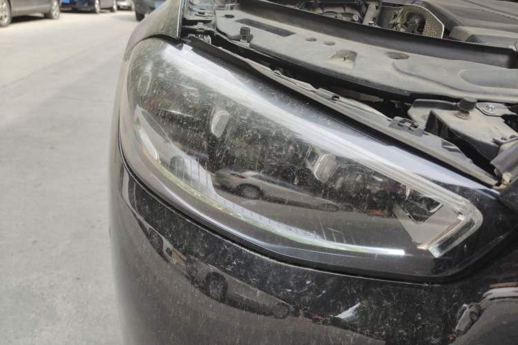 Used Mercedes-Benz S-Class 2022 S 400 L Business Model Right Front Headlight