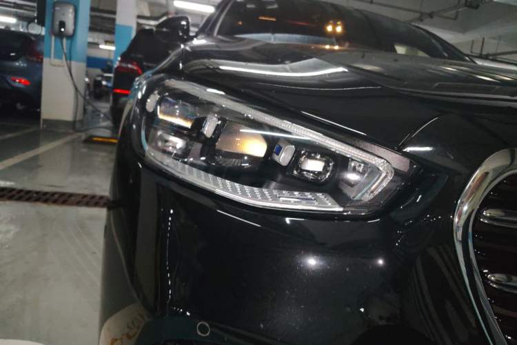 Used Mercedes-Benz S-Class 2022 Restyled S 500 L 4MATIC Right Front Headlight